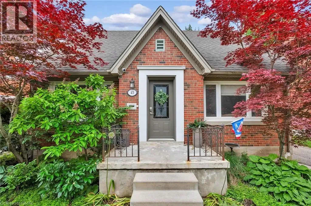 45 Glendale Road Kitchener ON N2H 2Z7