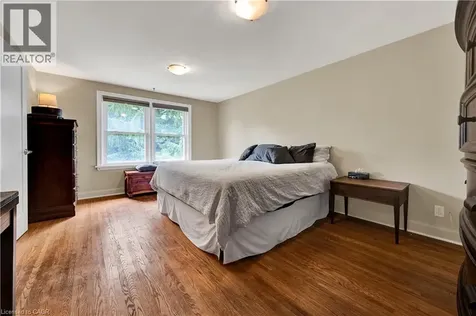 45 Glendale Road Kitchener ON N2H 2Z7