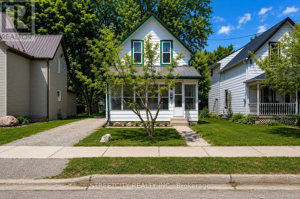 12 Pearl Street Tillsonburg ON N4G 1L3
