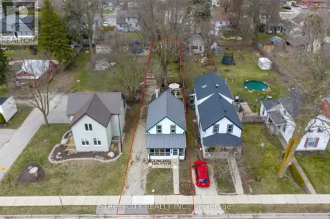 12 Pearl Street Tillsonburg ON N4G 1L3