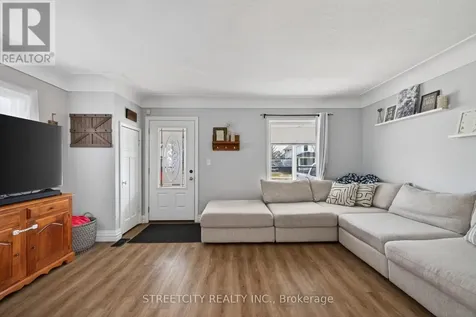 12 Pearl Street Tillsonburg ON N4G 1L3