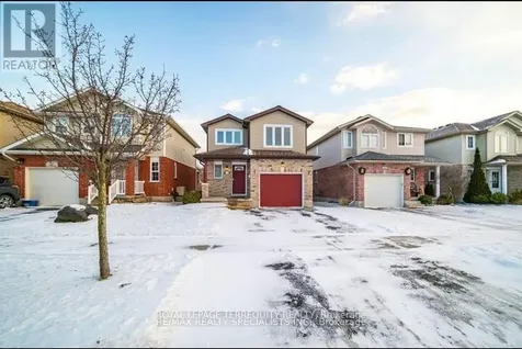 60 Everglade Crescent Kitchener ON N2E 3Y6