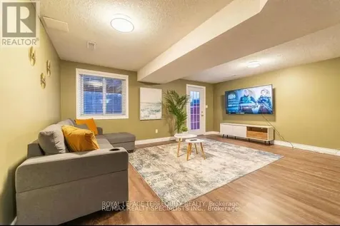 60 Everglade Crescent Kitchener ON N2E 3Y6