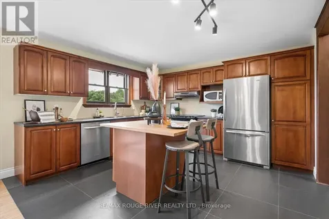 1325 Lakeshore Road Port Hope ON L1A 3V7