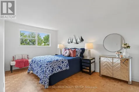 660 Hochelaga Street Ottawa ON K1K 2E9