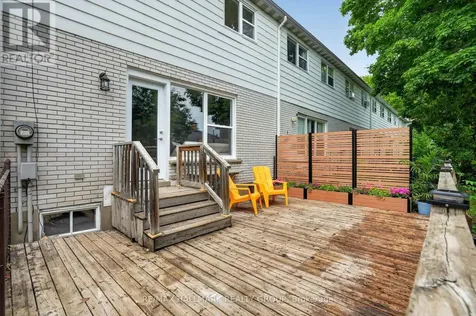 660 Hochelaga Street Ottawa ON K1K 2E9
