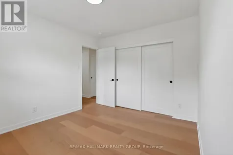 660 Hochelaga Street Ottawa ON K1K 2E9