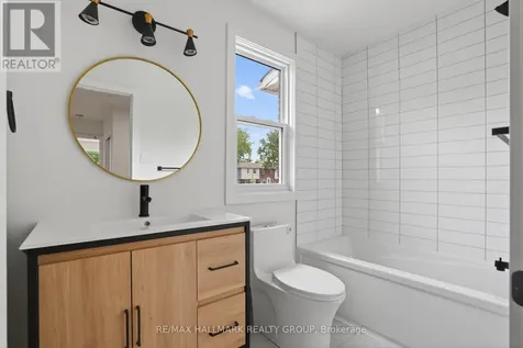 660 Hochelaga Street Ottawa ON K1K 2E9