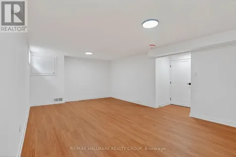 660 Hochelaga Street Ottawa ON K1K 2E9