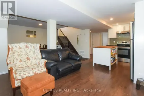 1255 Highgate Road Ottawa ON K2C 2Y5