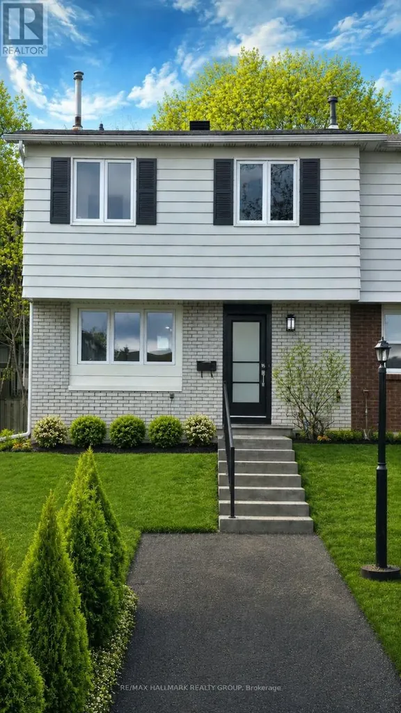 660 Hochelaga Street Ottawa ON K1K 2E9