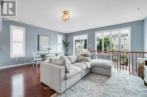 556 Dalewood Crescent Ottawa ON K2S 0L3