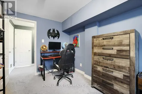 556 Dalewood Crescent Ottawa ON K2S 0L3
