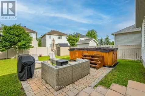 556 Dalewood Crescent Ottawa ON K2S 0L3