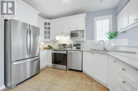 556 Dalewood Crescent Ottawa ON K2S 0L3
