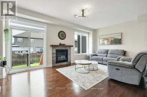 702 Vivera Place Ottawa ON K2S 2M8
