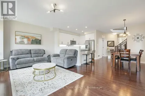 702 Vivera Place Ottawa ON K2S 2M8