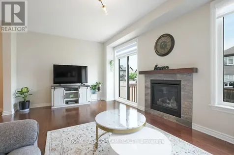 702 Vivera Place Ottawa ON K2S 2M8