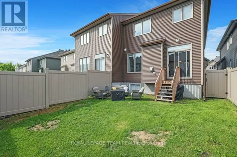 702 Vivera Place Ottawa ON K2S 2M8