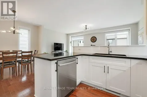 702 Vivera Place Ottawa ON K2S 2M8
