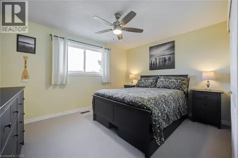 2348 Malcolm Crescent Burlington ON L7P 4H4