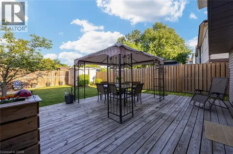 2348 Malcolm Crescent Burlington ON L7P 4H4