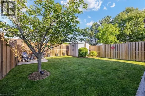 2348 Malcolm Crescent Burlington ON L7P 4H4
