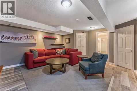 29 Benesfort Drive Kitchener ON N2N 3B4