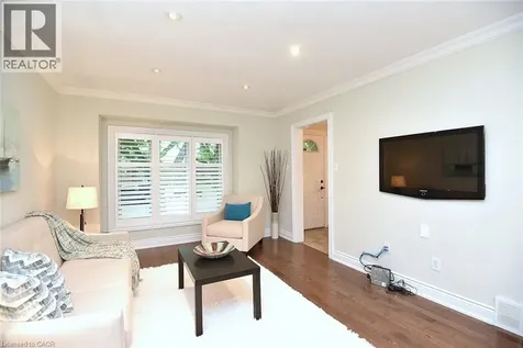 26 Kirkland Avenue Hamilton ON L8V 3V9