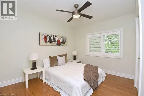 26 Kirkland Avenue Hamilton ON L8V 3V9