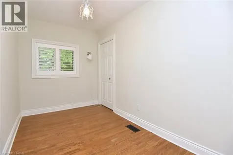 26 Kirkland Avenue Hamilton ON L8V 3V9