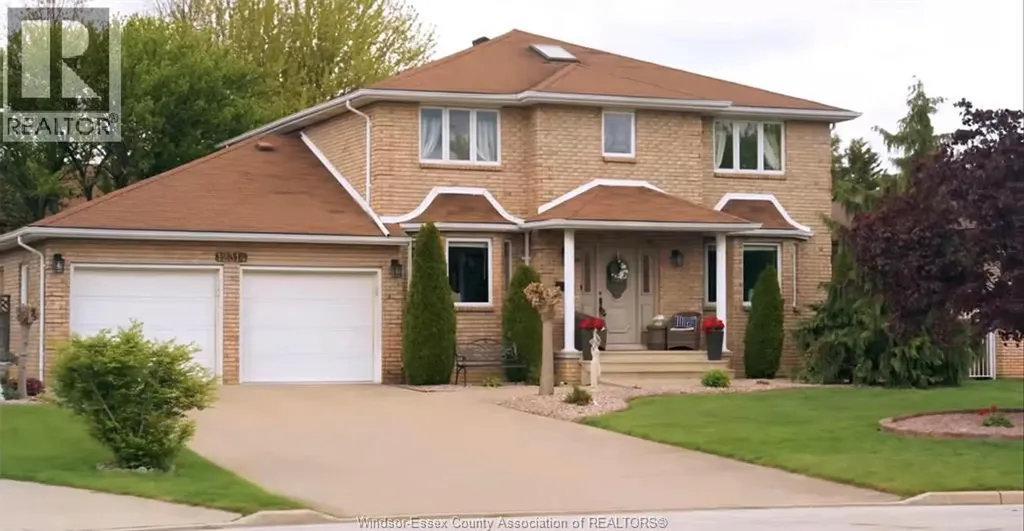 12314 Funaro Crescent Tecumseh ON N9K 1B2