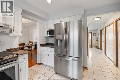12314 Funaro Crescent Tecumseh ON N9K 1B2