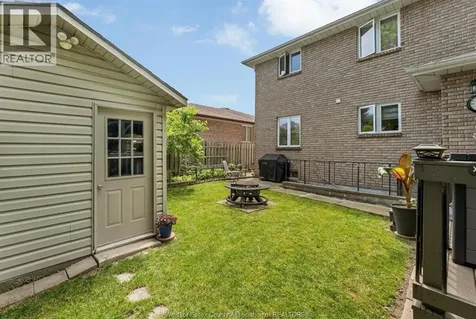 12314 Funaro Crescent Tecumseh ON N9K 1B2