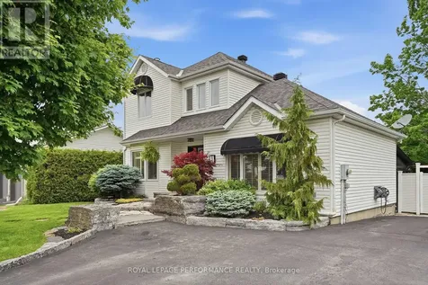 905 Royal Avenue Hawkesbury ON K6A 3J8