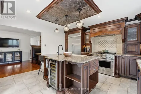 905 Royal Avenue Hawkesbury ON K6A 3J8