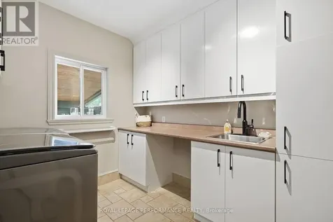 905 Royal Avenue Hawkesbury ON K6A 3J8
