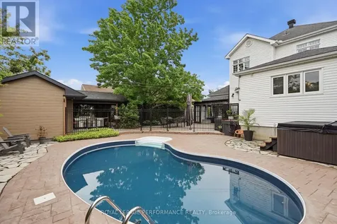 905 Royal Avenue Hawkesbury ON K6A 3J8