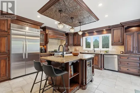 905 Royal Avenue Hawkesbury ON K6A 3J8