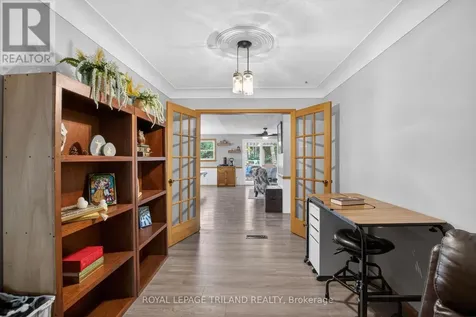 279 Forest Avenue St. Thomas ON N5R 2K5