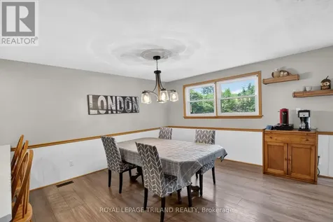 279 Forest Avenue St. Thomas ON N5R 2K5
