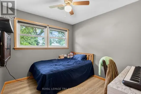 279 Forest Avenue St. Thomas ON N5R 2K5