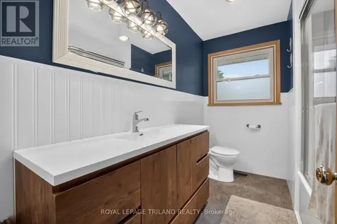 279 Forest Avenue St. Thomas ON N5R 2K5
