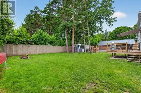279 Forest Avenue St. Thomas ON N5R 2K5