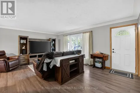 279 Forest Avenue St. Thomas ON N5R 2K5
