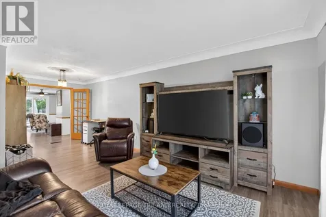 279 Forest Avenue St. Thomas ON N5R 2K5