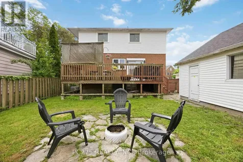 112 Essex Street Sarnia ON N7T 4R7