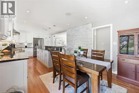 3299 Spruce Avenue Burlington ON L7N 1J5