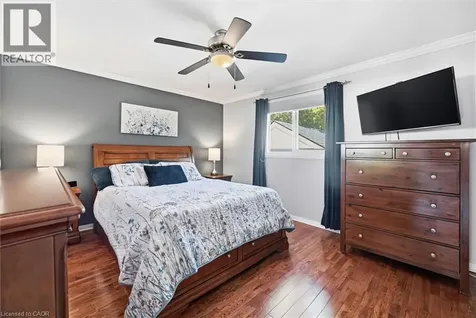 3299 Spruce Avenue Burlington ON L7N 1J5