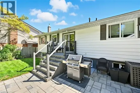 3299 Spruce Avenue Burlington ON L7N 1J5